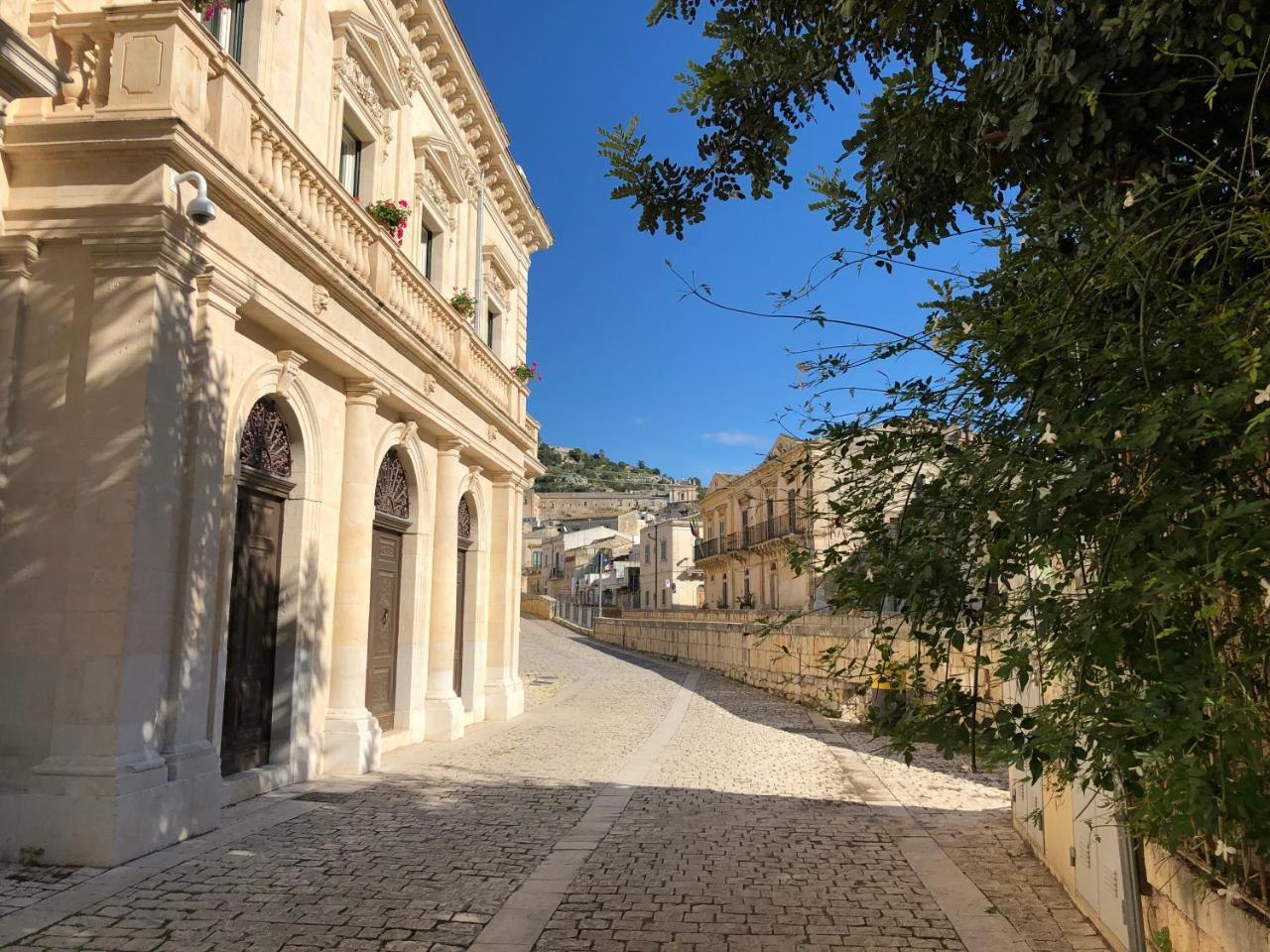 Palazzo Favacchio - Patane Hotel Scicli Exterior photo